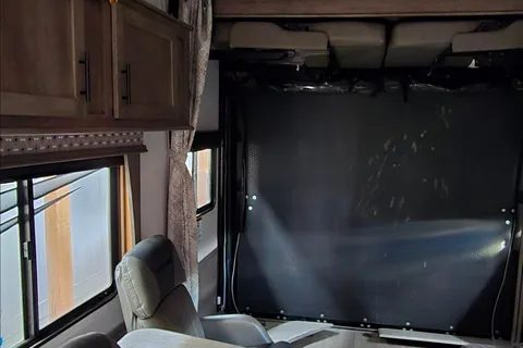 Forest River Sandstorm 272slc Toy Hauler