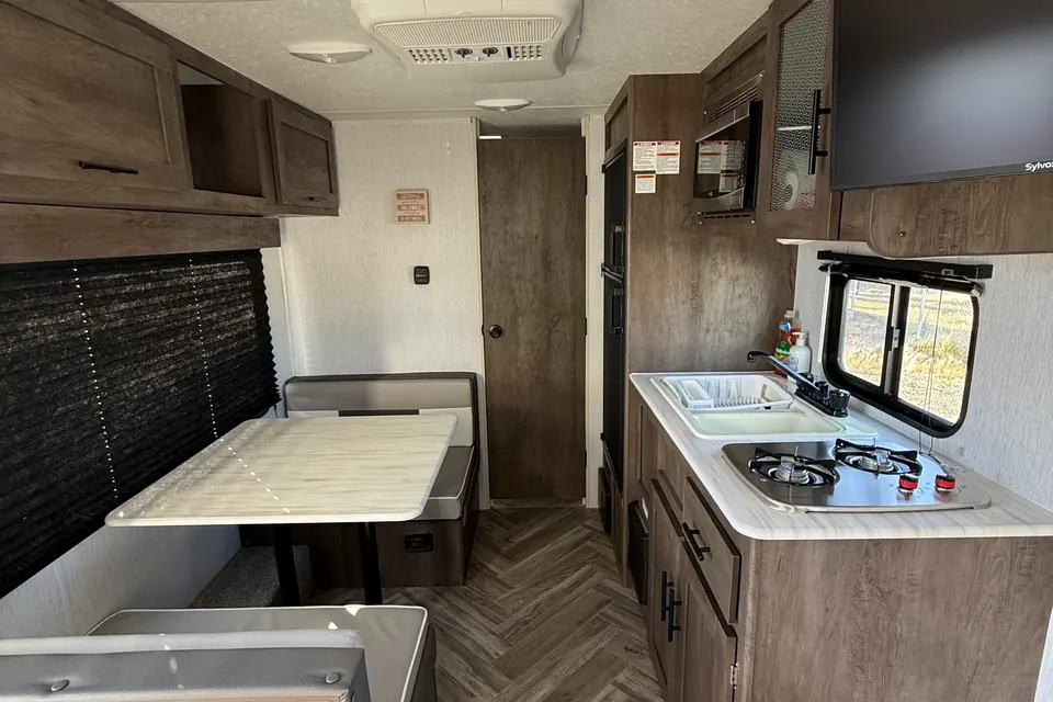 Forest River Salem 167RB Travel Trailer
