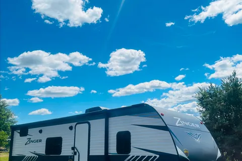 Family friendly Crossroads Zinger Travel Trailer