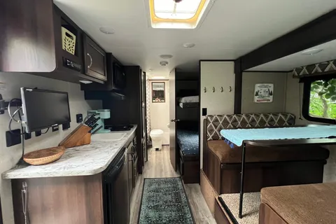April's Travel Trailer - 10" Serta Memory Foam Queen Mattress