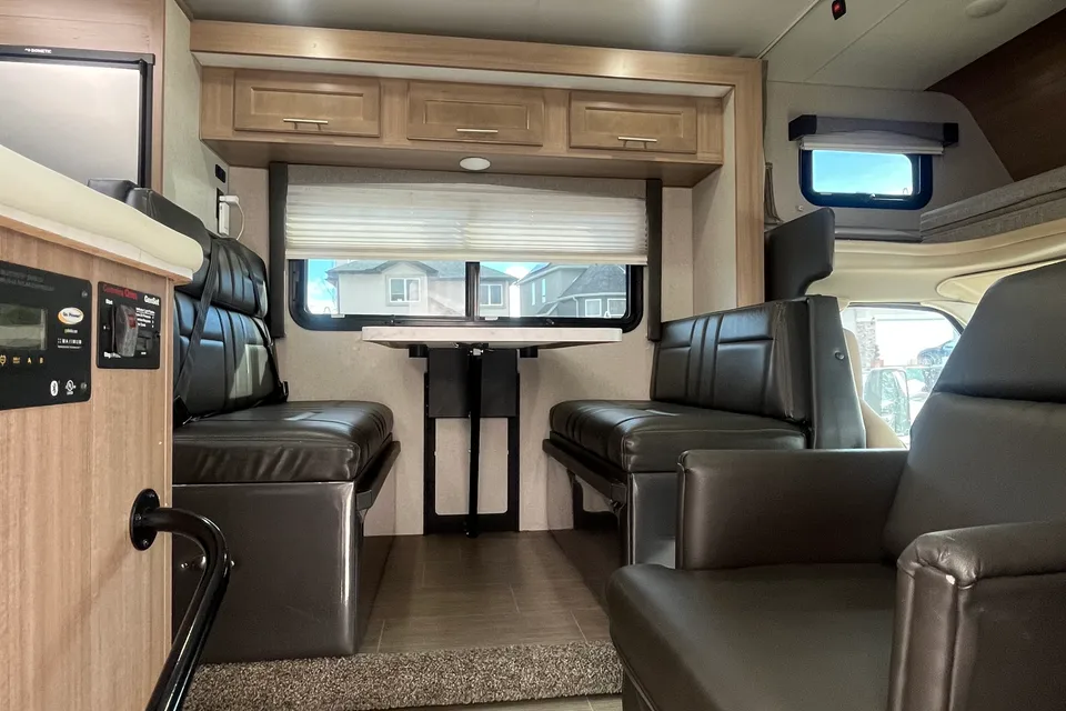 VONG's 2019 Family Ford Adventure 24ds with Slideout Class C