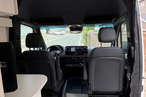 Manikanta's Mercedes-Benz Pleasure Way FL Class B