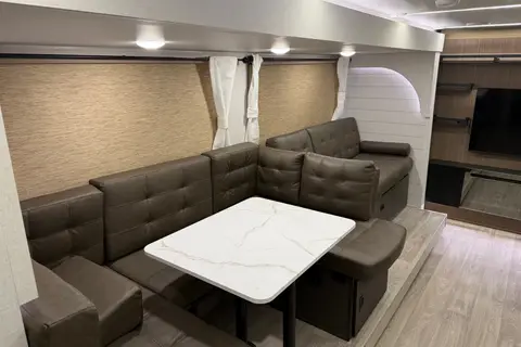 Myles's Forest River Wildwood X-Lite 273QBXL Travel Trailer