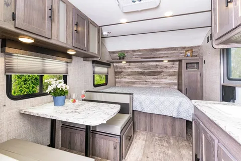 Dan's Grand River 199DD Travel Trailer