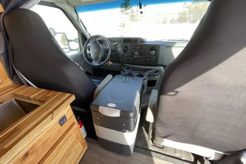 Leo the Campervan | NO Cleaning Fee | Park Passes Included