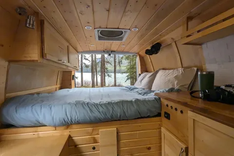 Leo the Campervan | NO Cleaning Fee | Park Passes Included