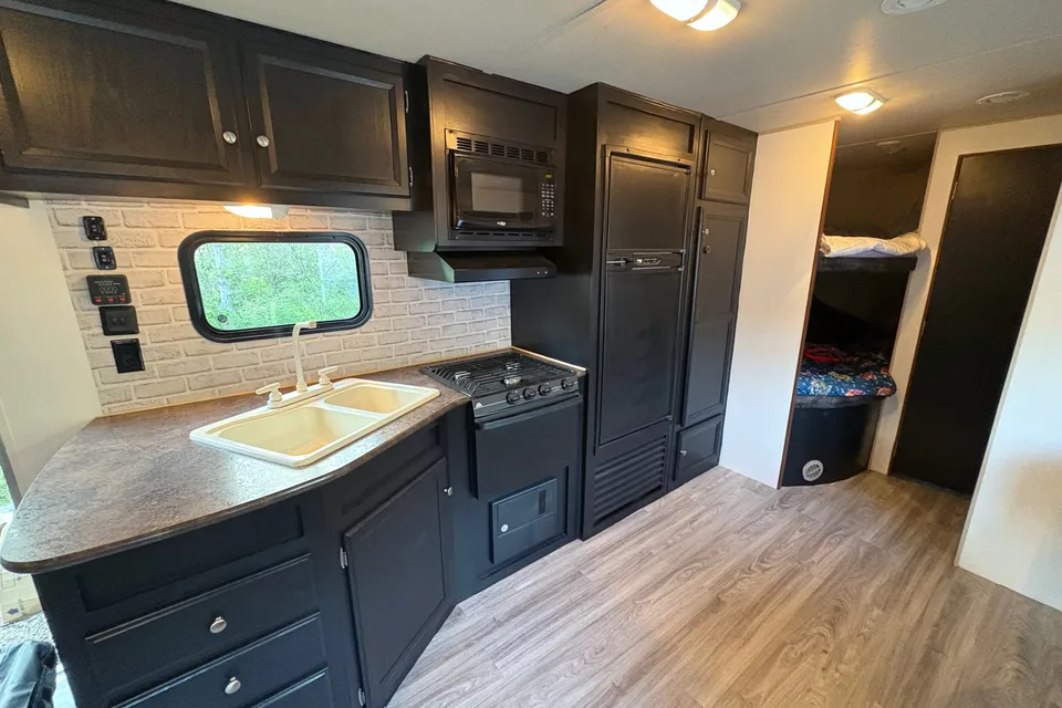 Jayco Swiftie (RENOVATED)