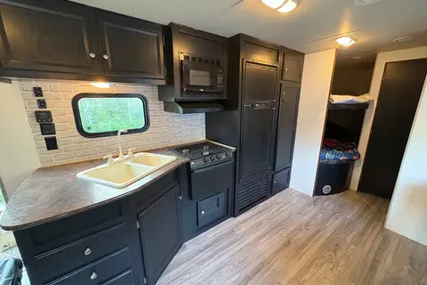 Jayco Swiftie (RENOVATED)