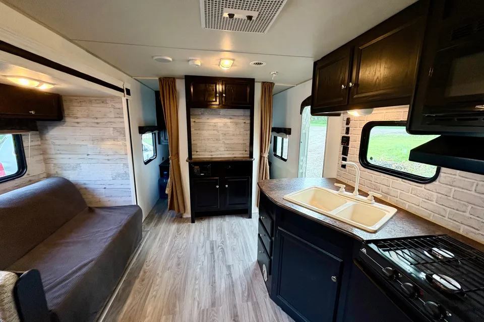 Jayco Swiftie (RENOVATED)