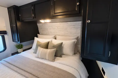 Jayco Swiftie (RENOVATED)