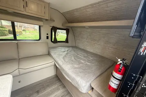 Bryan's Coachmen Catalina Summit Series 7 164bhx Travel Trailer