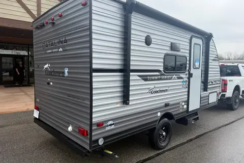 Bryan's Coachmen Catalina Summit Series 7 164bhx Travel Trailer