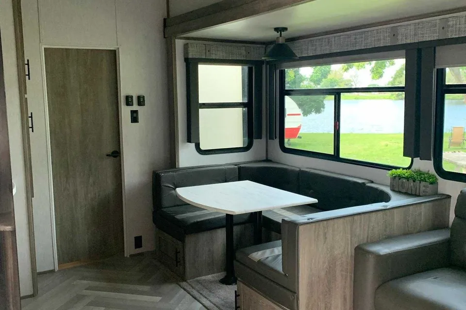 Family Friendly Glamping Home