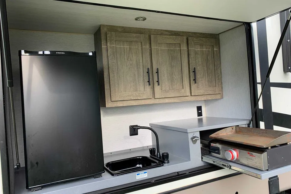 Family Friendly Glamping Home