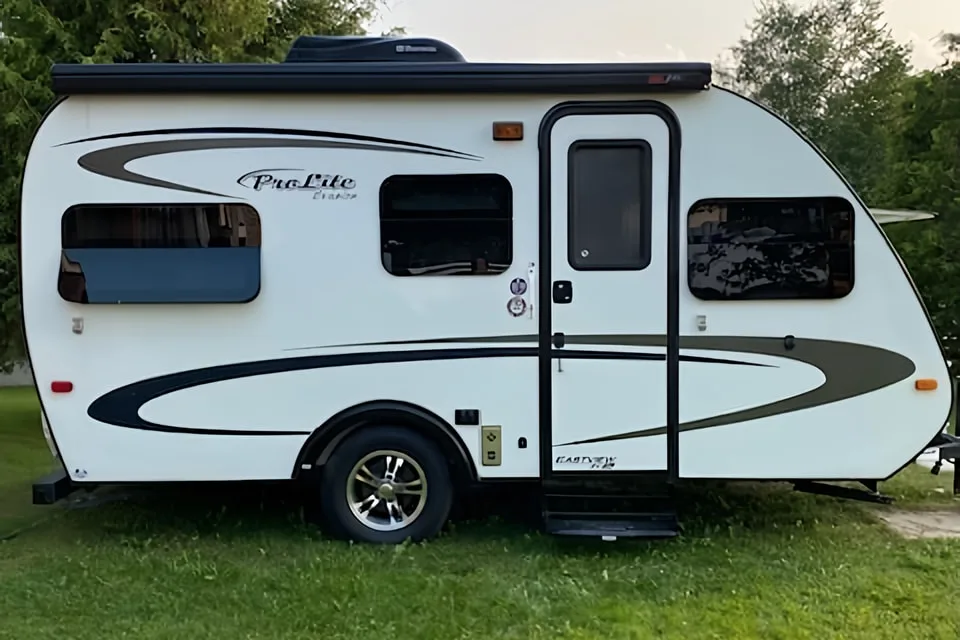 Easy Tow Prolite Evasion 16 Travel Trailer