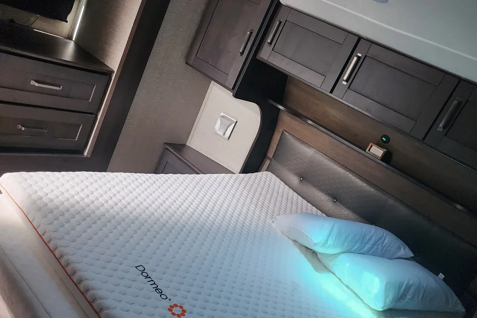 Corey's 2022cGrand Design 28 BH Fifth Wheel