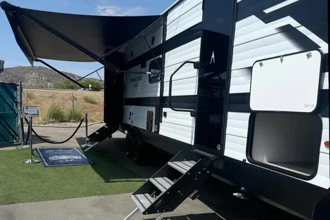 2024 Transcend Travel Trailer Ft.2 Bathrooms!