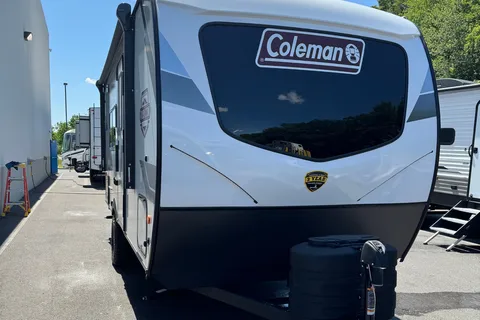 Eric's Coleman Rubicon 1748RB Travel Trailer