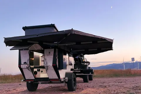 2022 Mission Overland Summit – Go-Anywhere Off-Grid Camper