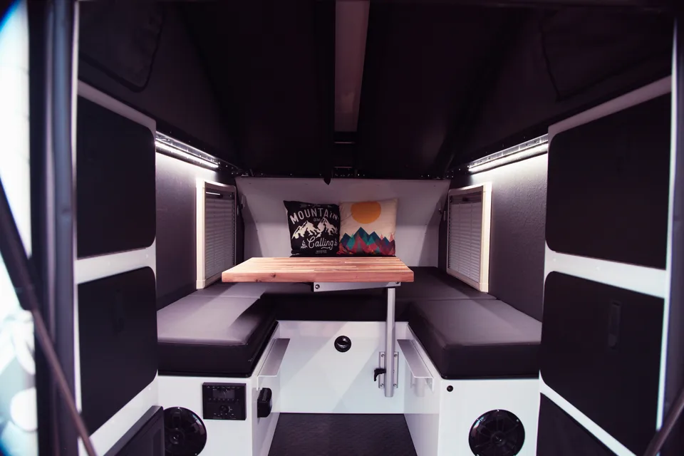 2022 Mission Overland Summit – Go-Anywhere Off-Grid Camper