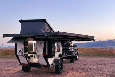 2022 Mission Overland Summit – Go-Anywhere Off-Grid Camper