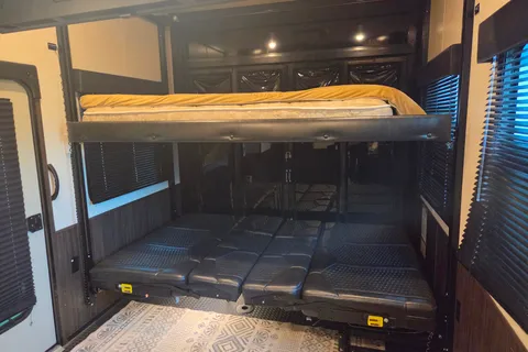 2018 Jayco Seismic 4113 • Luxury Toy Hauler • Delivery Only • 1.5 Bath
