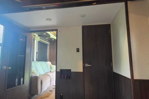 2018 Jayco Seismic 4113 • Luxury Toy Hauler • Delivery Only • 1.5 Bath