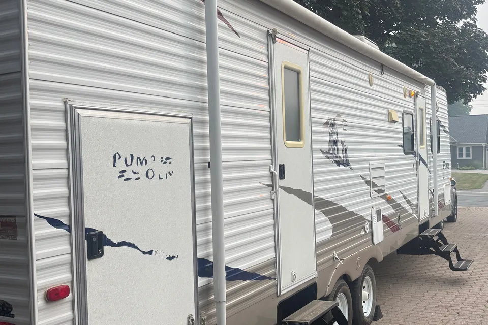 Prestyn's Palomino Puma 31BHSS Travel Trailer