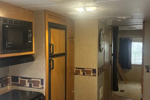 Palomino Puma 31BHSS Travel Trailer