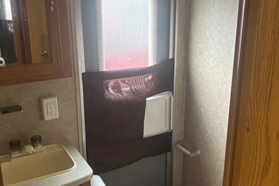 Prestyn's Palomino Puma 31BHSS Travel Trailer