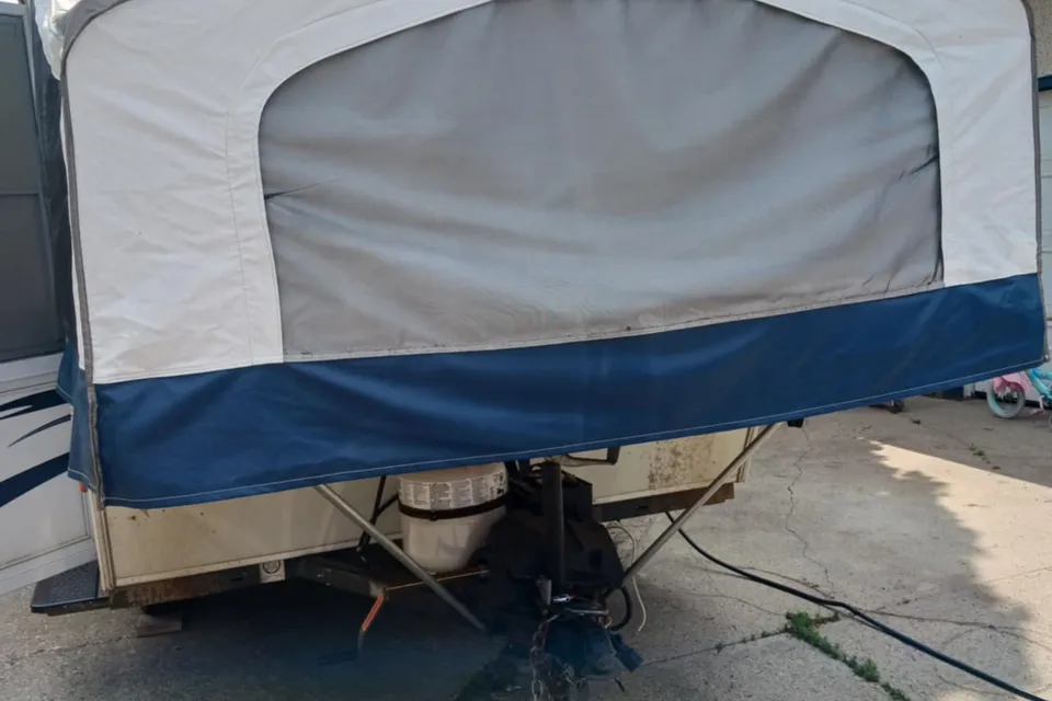 Pop up tent trailer 2012 Palomino