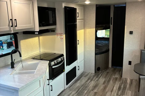 Jennifer's Jayco 261 BHS Travel Trailer