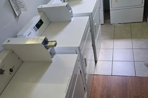 1 bedroom RV in Ingleside, TX