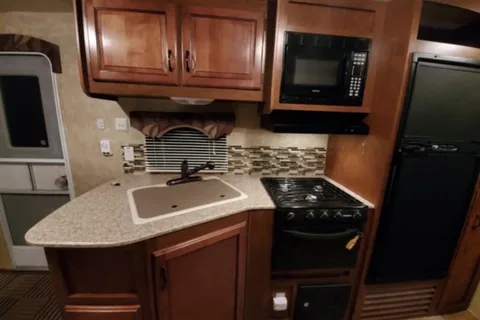 Dave's Coachmen Catalina 28 bhs Travel Trailer