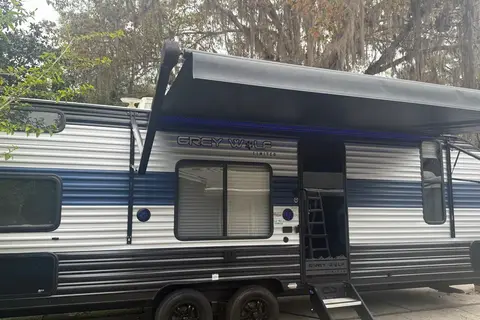 Joe's Forest River Cherokee Grey Wolf Travel Trailer
