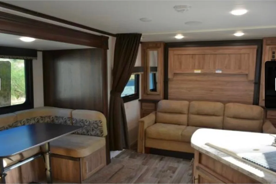 Matt's Jayco Jay feather 23bhm Travel Trailer