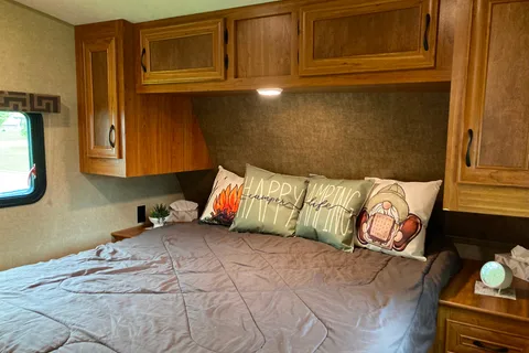 Lidia’s StarCraft fifth wheel