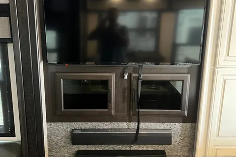 Zach Open RangeRV 371mbh Fifth Wheel