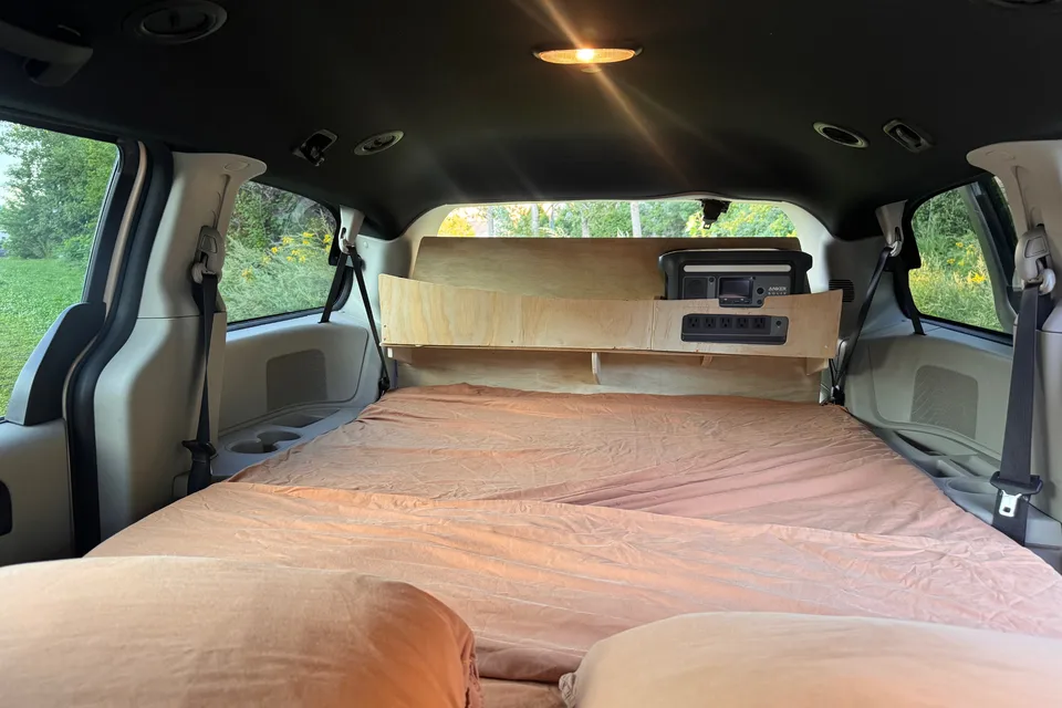 El Gustavo Dodge Campervan
