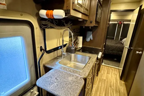 NYK Adventure Bus Thor Motor Coach Outlaw 29J Class C