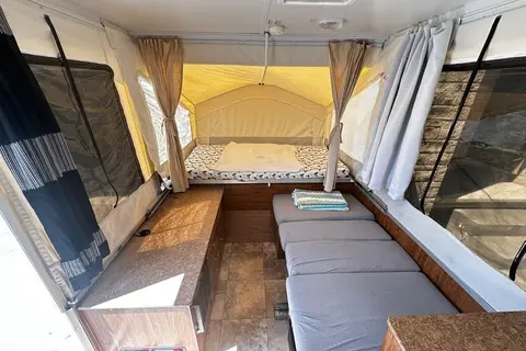 Freedom on Wheels - Cozy Rockwood Pop-Up Camper