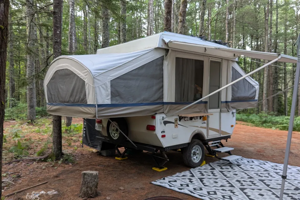 Le Folding Shelter