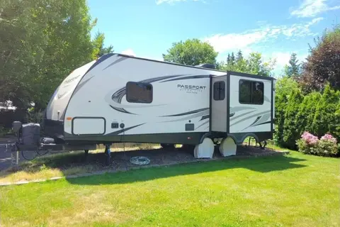 Art's Keystone Passport Grand Touring Ultra Lite Travel Trailer
