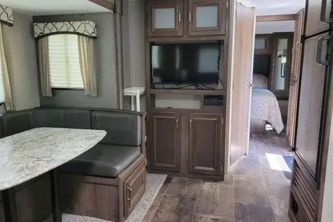 Art's Keystone Passport Grand Touring Ultra Lite Travel Trailer