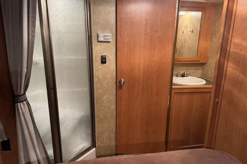 Rich's Coachmen 2009 Class C
