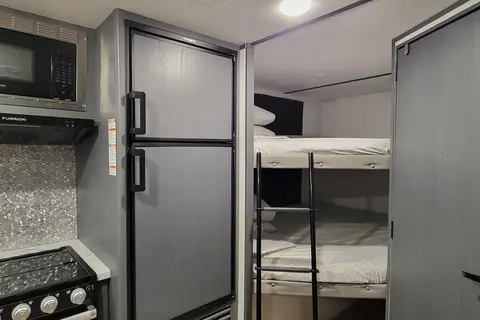 Social Getaways 