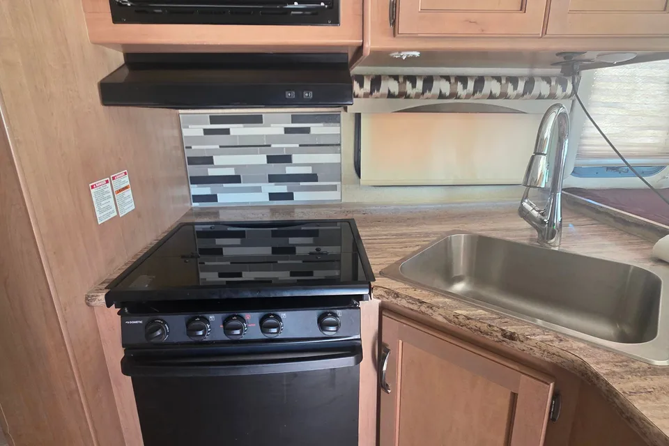 Meet "Betty" - 2018 Thor Ace Motorcoach