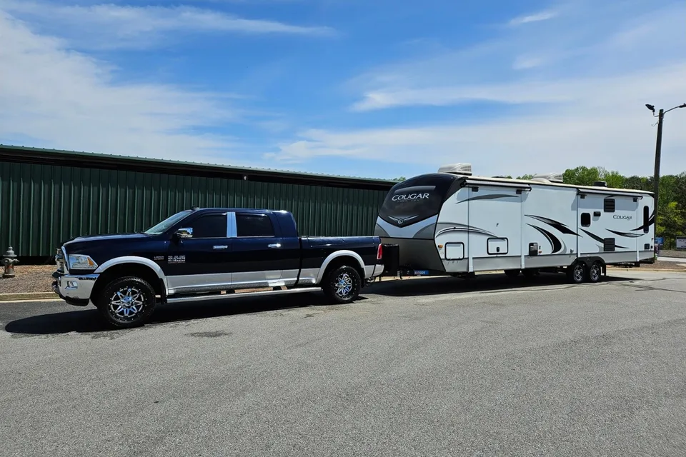 Danny's Keystone Cougar 32 RLI Travel Trailer