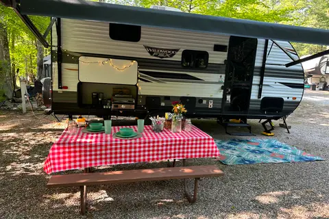 Downtime RV - Brand New & Easy to Tow