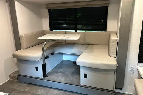 Downtime RV - Brand New & Easy to Tow